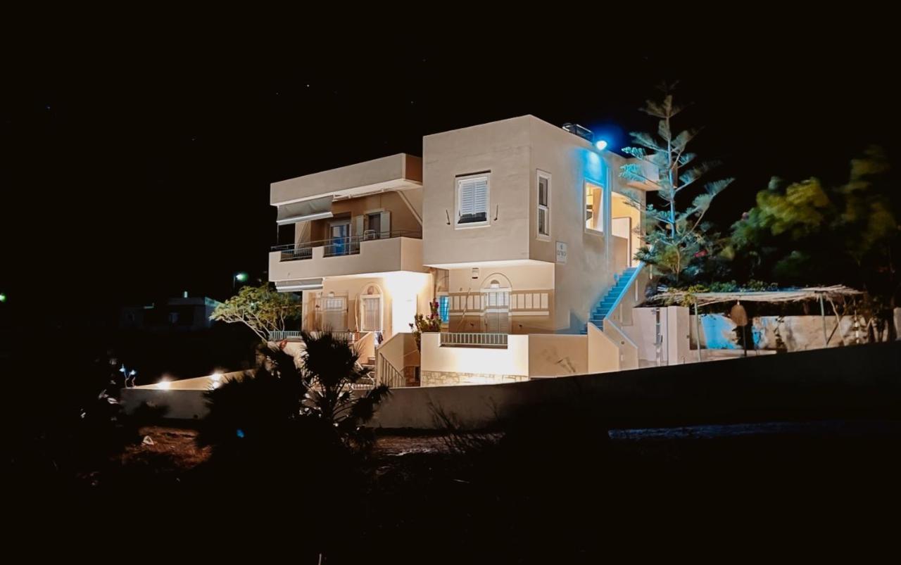 Isalo Villa Makrýgialos Dış mekan fotoğraf