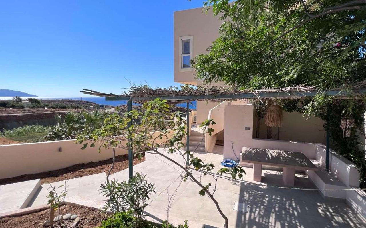 Isalo Villa Makrýgialos Dış mekan fotoğraf